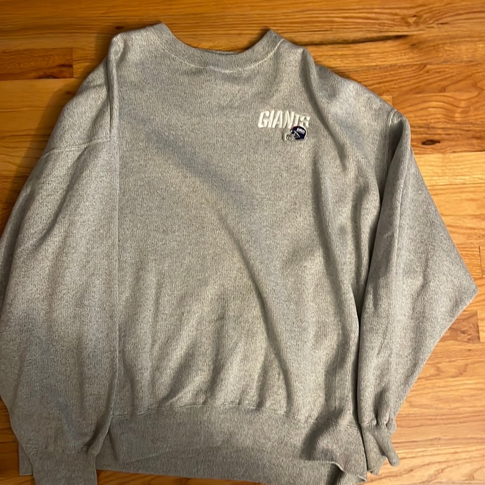 Giants sweatshirt